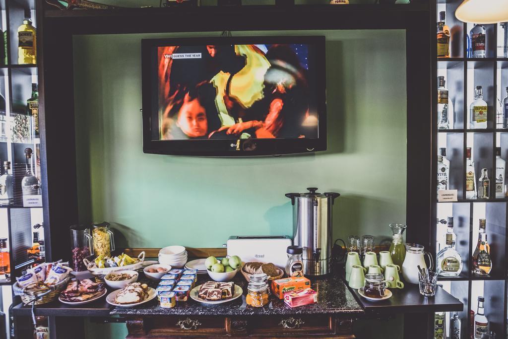 Casa de hóspedes Rodos - Cafe Praga